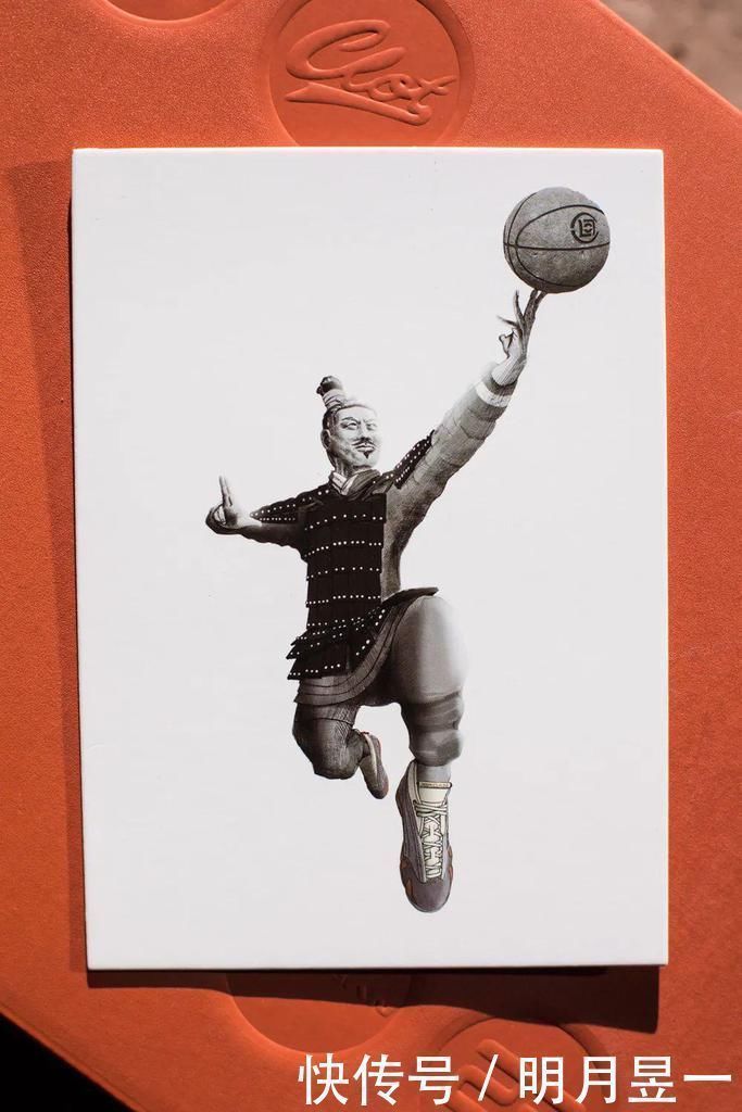 air 永远滴神!兵马俑 AJ 套装上脚太帅了!冠希刚晒出隐藏玩法!