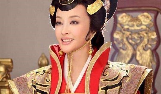 武则天|武则天到嵩山封禅,留下“谜”一样的塔,塔中的东西早已经没有了