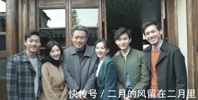 他靠《康熙王朝》结束跑组生涯,帮忙客串《重案六组》,意外走红