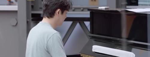 艺术家|李云迪邀请谭晶一起唱rap，名副其实的大艺术家，却没能唱过瘾