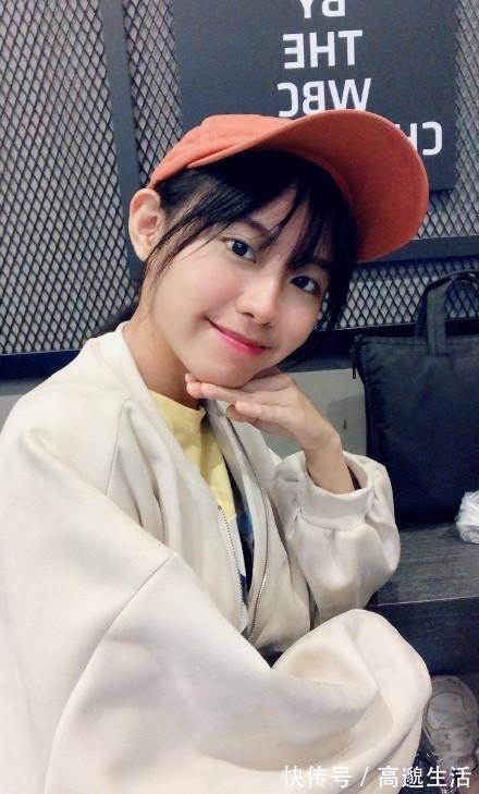 熱搜|李芷婷現場太穩了上熱搜!本人發文并置頂表示這是第一次!