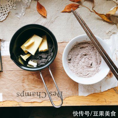 「万无一失」巧克力熔岩蛋糕