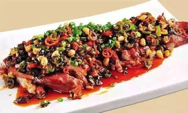 精选美食推荐榄菜蒸鱼,凉拌小白菜,酸辣脆爽萝卜的做法