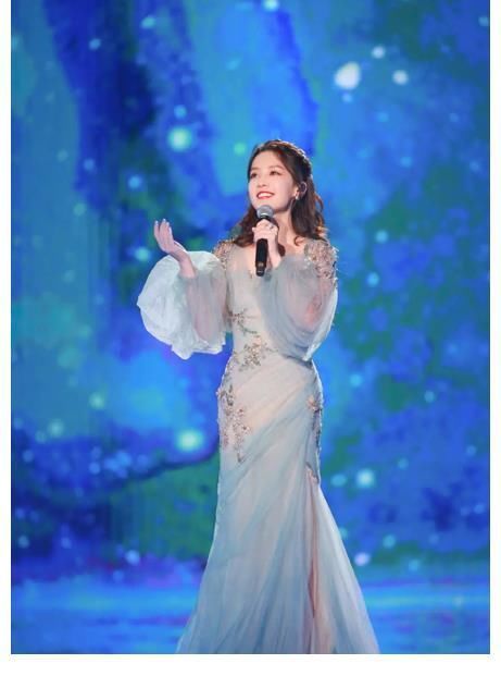 |李沁是黄景瑜的健身工具,真的是太搞笑了吧