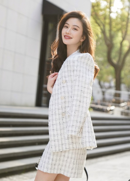 气质|穿搭开春不穿小香风就out啦!比卫衣显瘦,比西装时髦、轻松打造气质女神