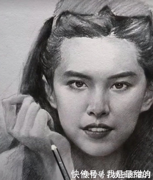 美术@“学霸”美术生有多强?笔下的明星素描惊艳众人,堪称灵魂画手