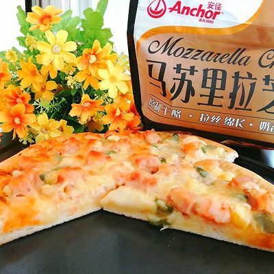 马苏里拉|#安佳马苏里拉芝士挑战赛#吃一口就放不下的披萨