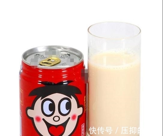 央视|4种“假牛奶”已被央视拉黑,价高营养少,很多父母却成箱购买