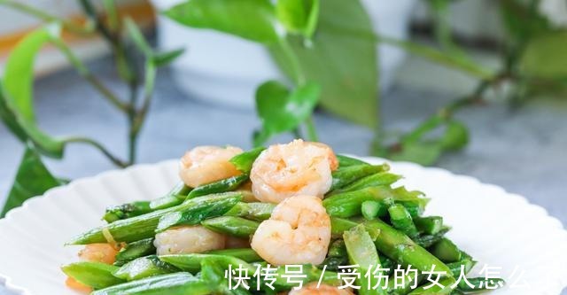 女生晚餐吃对了，不用节食也能瘦，边吃边瘦，不想瘦的别吃