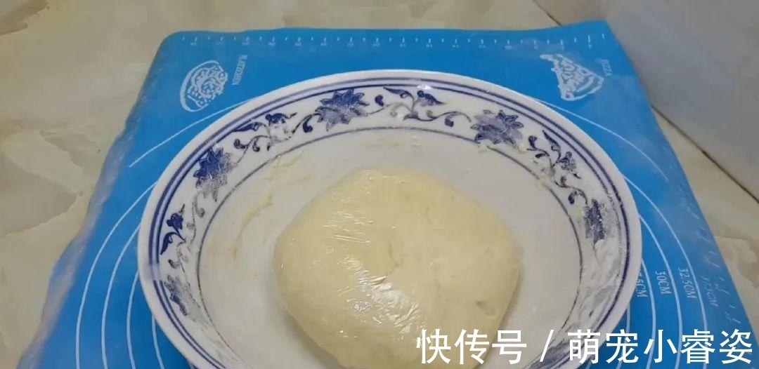 面团|做烧饼时,切记不要发面和刷油,简单一做,出锅孩子们都爱吃