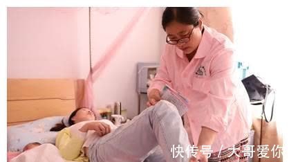 卫生|月子期间,一个天天洗澡,一个出了月子才洗,半年后差距逐渐显现