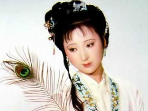 经典|87版的红楼梦选角有多绝?林黛玉薛宝钗还好,贾宝玉才是经典!