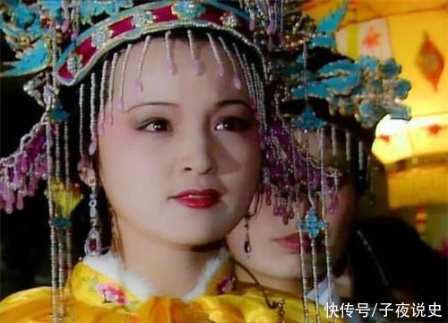 贾府|红楼梦:元春所谓的省亲，不过是临死前让她回来和家人道个别