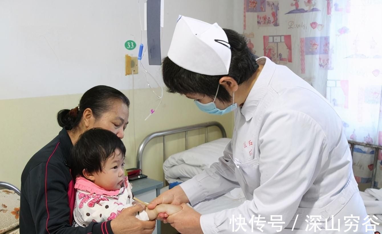 双胞胎|双胞胎姐弟,先后出现积食,医生怒斥:3种食物再吃,会伤透脾胃