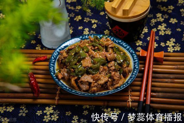 炒肉|炒肉的时候,加淀粉和面粉都不对,教你正确的方法,滑嫩还不柴