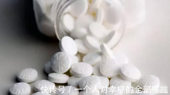 浇花|这5样“小药丸”不值钱,过期了却仍能磨粉养花,好处多多