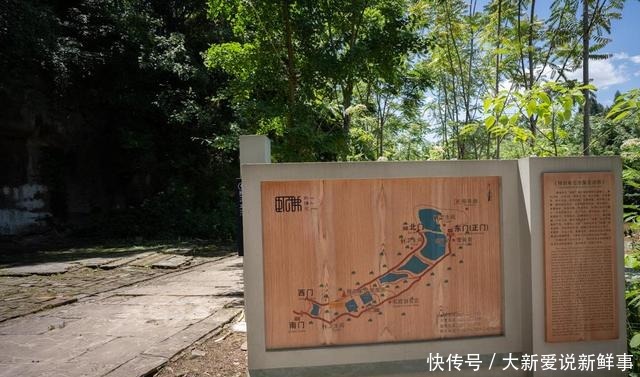 安岳|地方可以看到卧佛，建在半山腰上的，真的非常震撼。