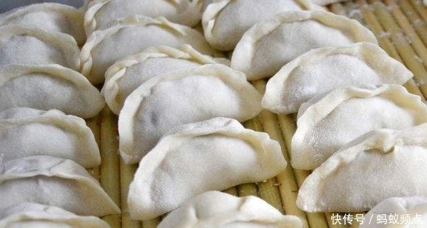 婆婆舍不得买菜用它包饺子,气得我直瞪眼,出锅后吃得最多是我