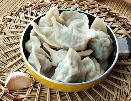 调荠菜馅，牢记“2要2不要”，荠菜鲜香入味，脆嫩不涩，超好吃