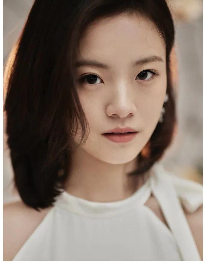 罗云熙|榜妹热线蔡徐坤缺席、罗云熙库存、文淇新戏、庄达菲进组、李庚希《雪中悍刀行》