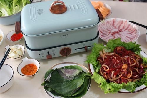 实惠|周末午餐,给老婆做的东北烤肉,解馋又实惠,比烤肉店吃着过瘾