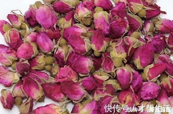 气血|玫瑰花加它一起泡,睡前一杯,调整气血,淡化色斑,皮肤更光滑