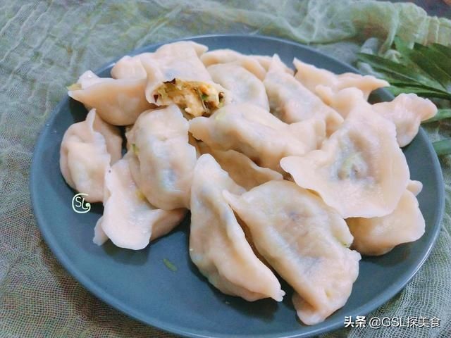 天冷,包饺子别只用白菜了,试试这样做,鲜美营养,超好吃