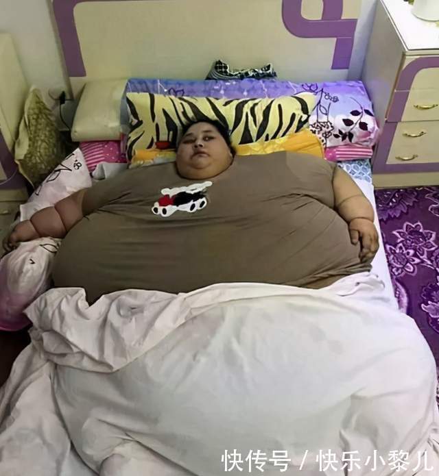 将校|这才是真正的“宠妻”，丈夫将校花妻子养到260斤，成为甜蜜负担