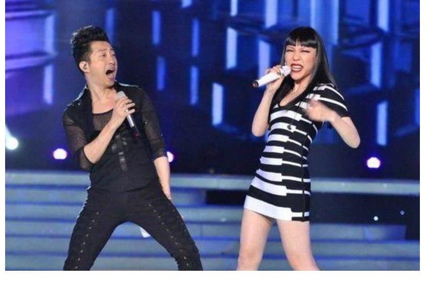 吳莫愁|“巨星”隕落：從時尚寵兒到縣城賣唱，讓吳莫愁過氣的人竟然是她