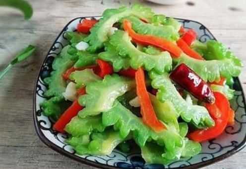 平稳|糖尿病的患者们,尽量多吃此些食物,血糖以后会保持平稳的