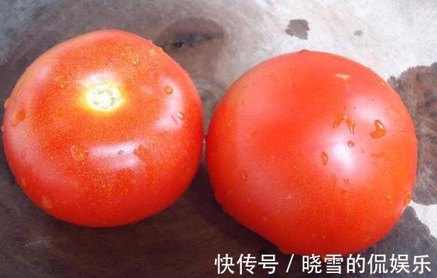勺子|西红柿去皮最忌用开水烫,教你2个小妙招,快速去皮营养不流失!