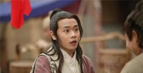 他是3岁考科举的神童,跟太子是哥们,谁知太子登台后却备受冷落