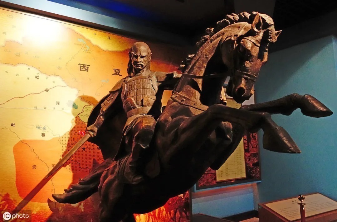 李元昊&五代为将、数十人战死:这是比“杨家将”作用还大的宋朝名将家族