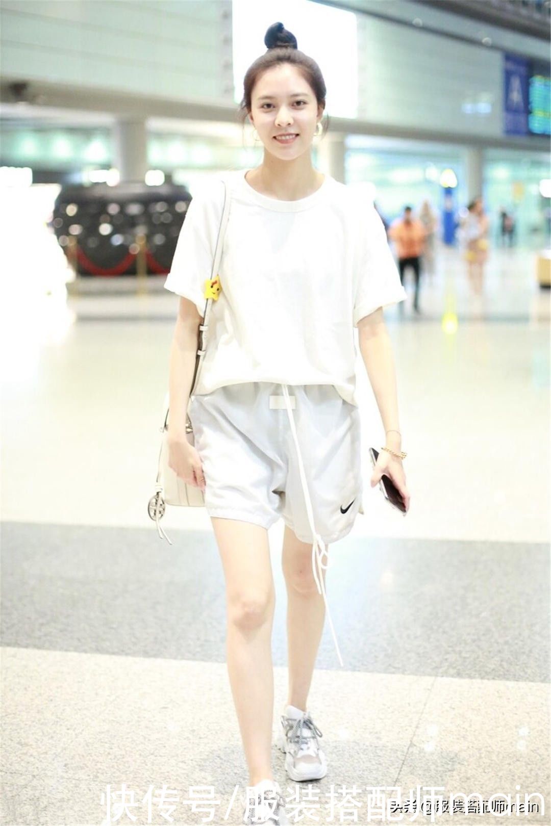 衣领|一学就会的3个搭配思路，还愁“T恤+短裤”穿不出彩吗？