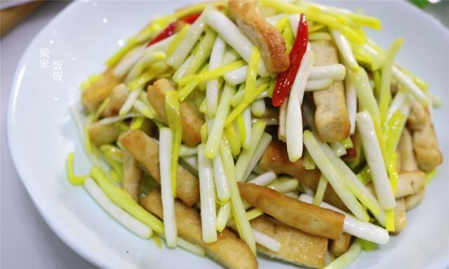 豆腐的神仙吃法，大火一炒，香味满屋飘，开胃下饭吃不够