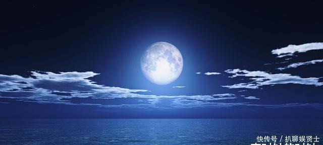 郭沫若声称才气不输苏轼,曾写下一首《水调歌头》,读罢高低立判