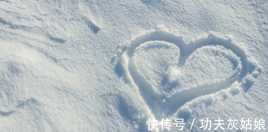 冬日给盆栽补水使用哪些溶液效果更好?这2样均比自来水合适阿