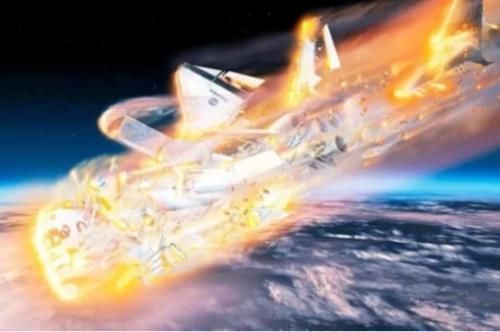 燃料箱 一声巨响传来,两千度高温进入机舱,7名宇航员瞬间被融化