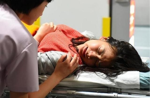 数胎动|孕38周因缺氧胎死腹中,妇产科医生:进入孕晚期这件事照三餐做