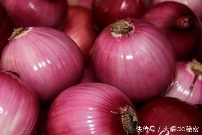 冬天常吃洋葱好处多，但不要与一物共食，有很多人还不清楚