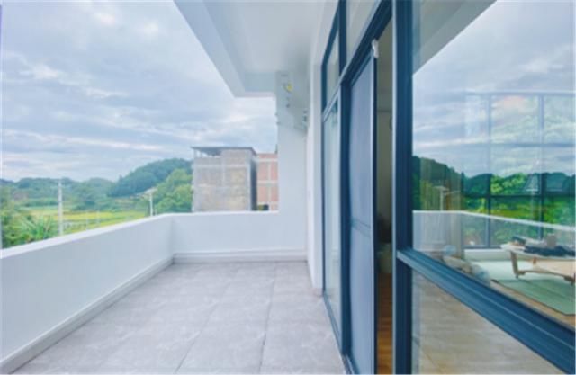 小院|姑娘在农村自己建房改造，1年后独享3层300㎡洋房！太羡慕了