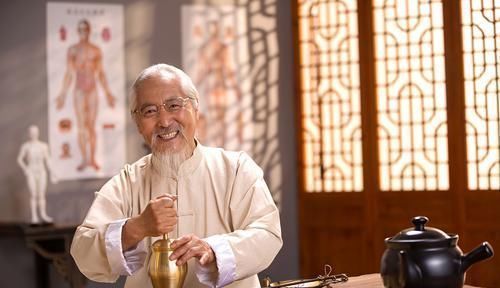 调节|百岁老中医的10个驻颜秘方,90%的人都不知道!调节五脏,气血双补