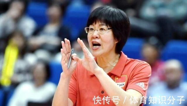 热搜榜|中国女排接连上热搜榜?郎平的决策成为核心关键!对手心服口服