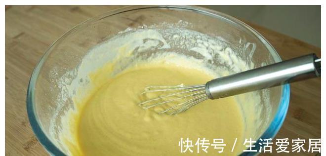 好吃|教你做玉米面发糕,简单搅一搅就上锅,做法零失败,比蛋糕还好吃
