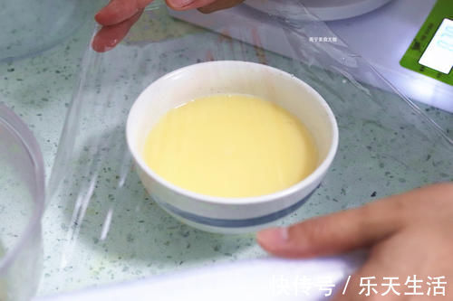 鸡蛋|蒸鸡蛋羹时，不要再放温水了，加“它”鸡蛋如布丁嫩滑，入口即化