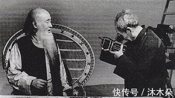 泼墨!辟混沌手——张大千泼彩捭阖巨作《幽涧闲钓图》《春江帆影》赏析