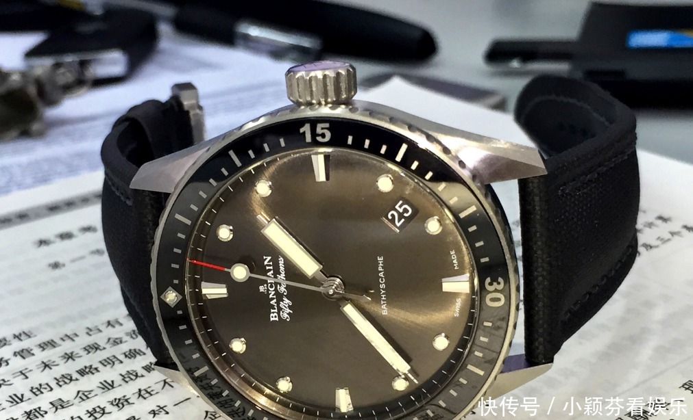 夏季|在这个燥热的夏季 品味宝珀五十噚带来清凉气息