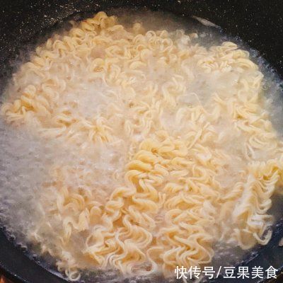 吃一次就爱上的麻酱肥牛拌面，味道绝了