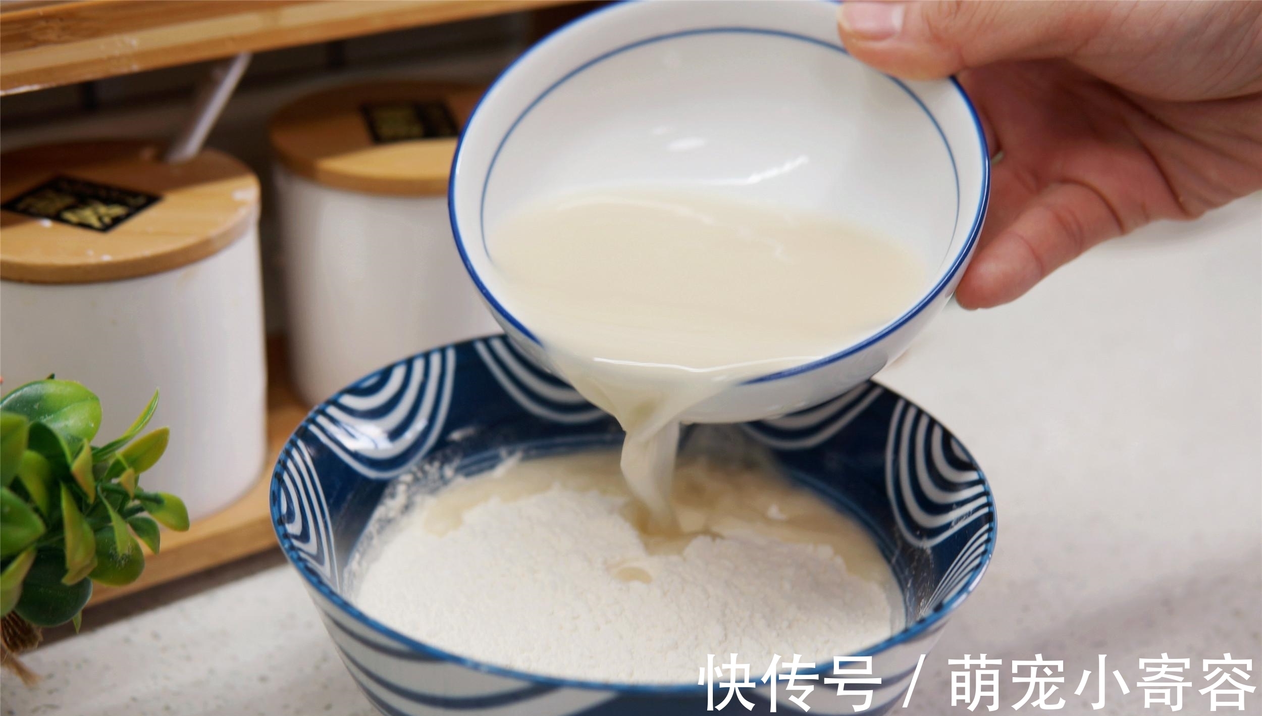 过年炸东西,学会3种“挂糊”的配方,厨艺涨一大截,炸啥都好吃