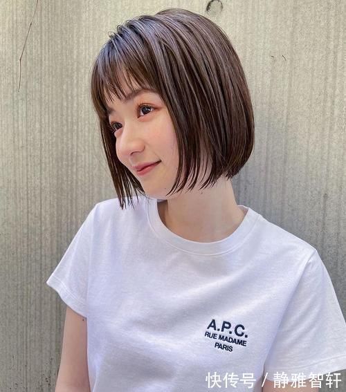 空气感|发型灵感:懒人好整理的直发,也可以充满空气感!